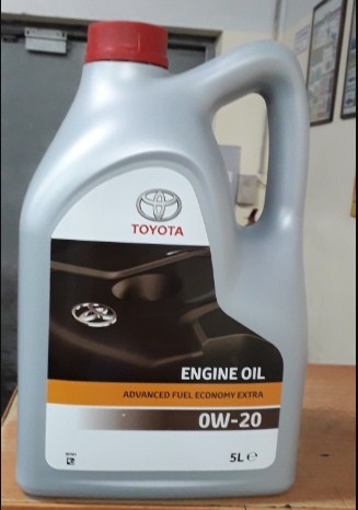 Масло моторное TOYOTA  0W-20 Синтетическое 5 л